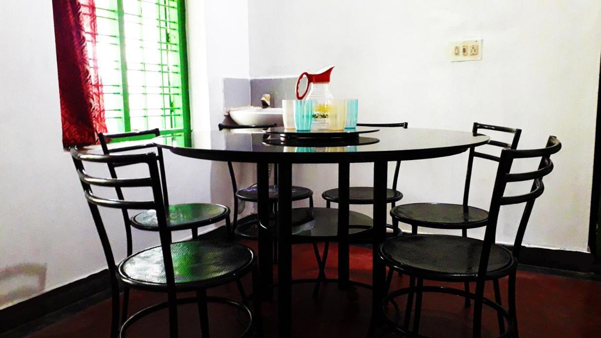 Seenu'S Pg Accommodation Palakkad Luaran gambar